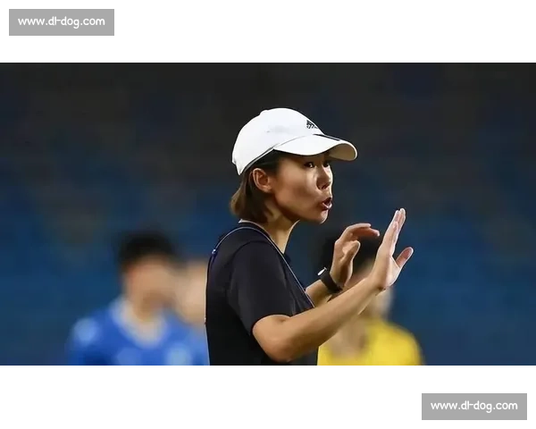 江苏女足主帅陈婉婷因不当言论被停赛一场